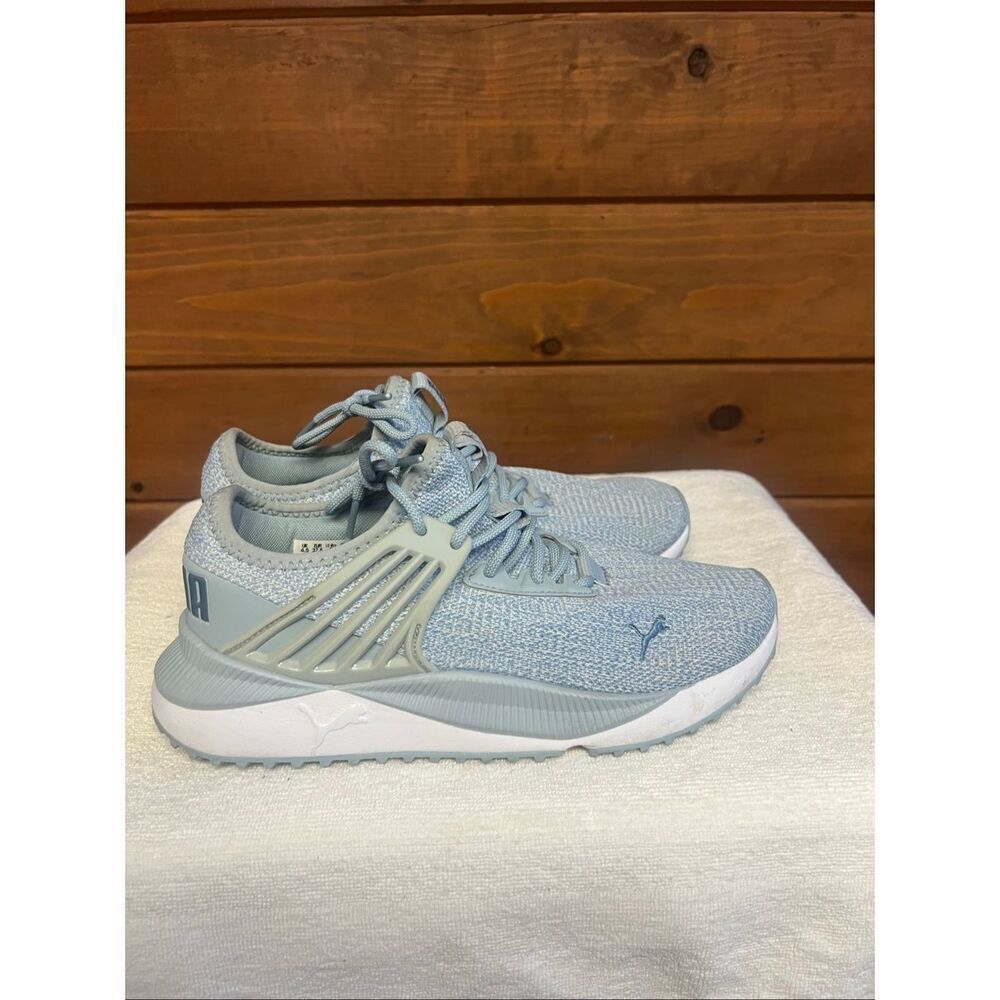 Puma Womans Pacer Future sneakers in a light blue knit Sz 7 - Picture 2 of 8